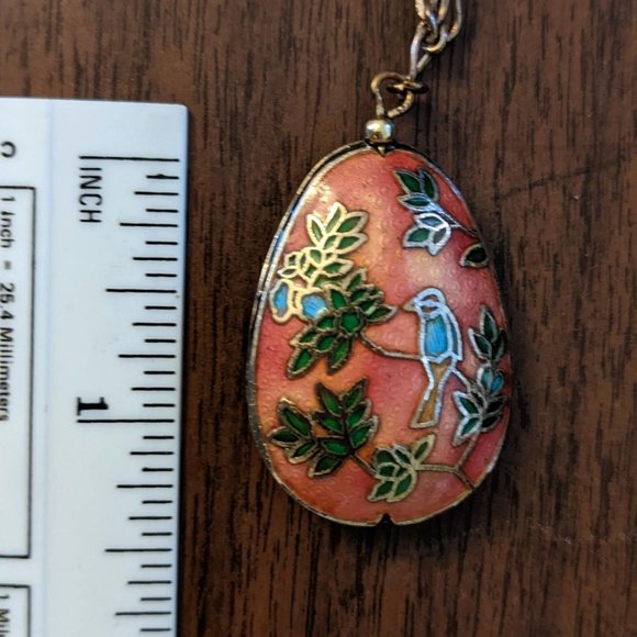 Reversable Pink Metal Gilded Egg Pendant & Chain - Picture 2 of 4